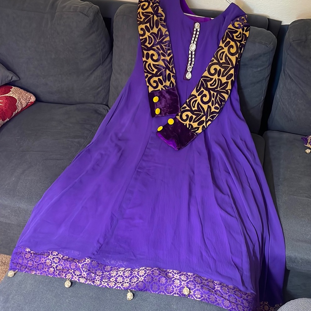 Pakistani long dress+dopatta